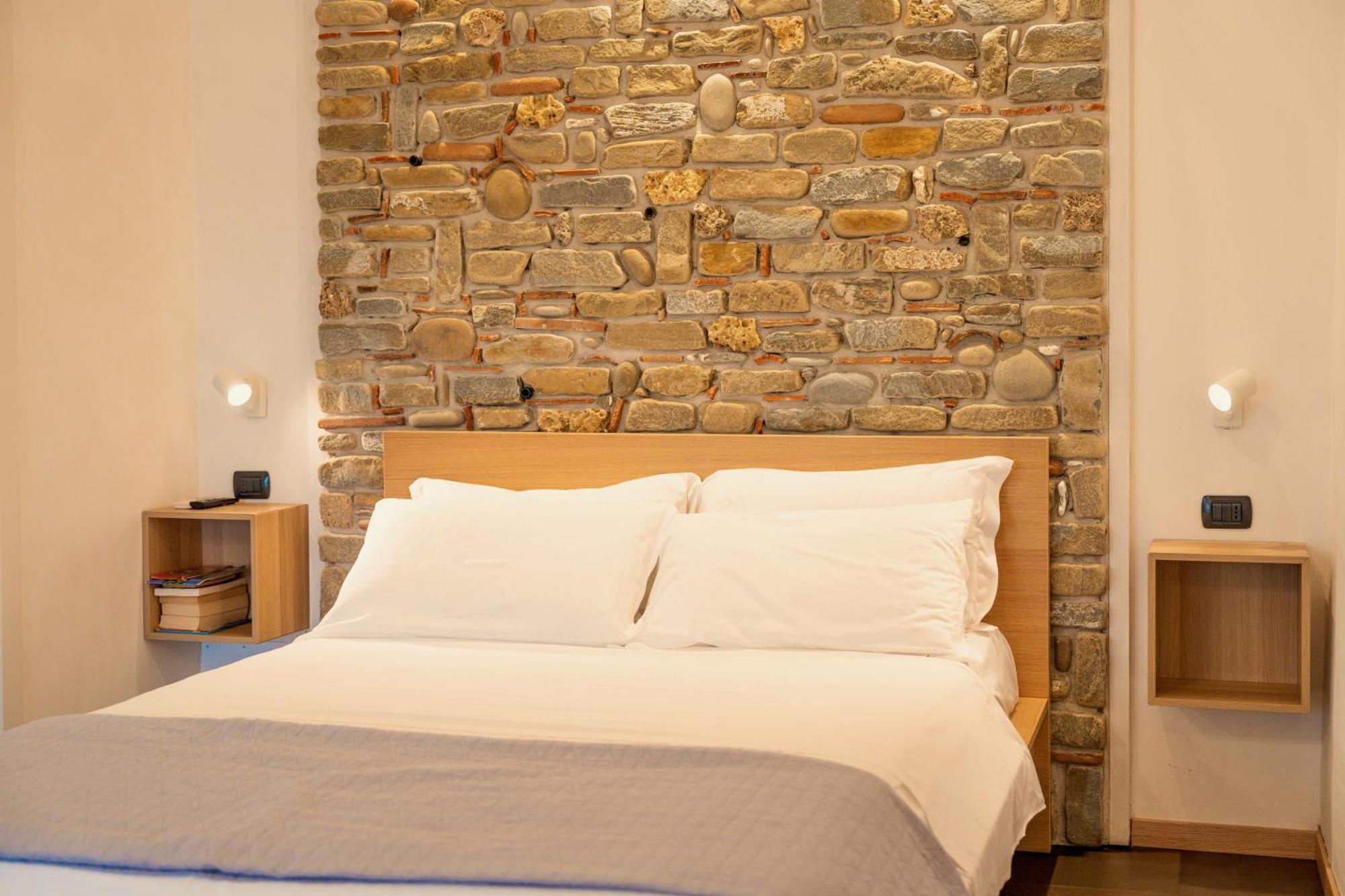 Couette-café Baia Di Trentova 3*