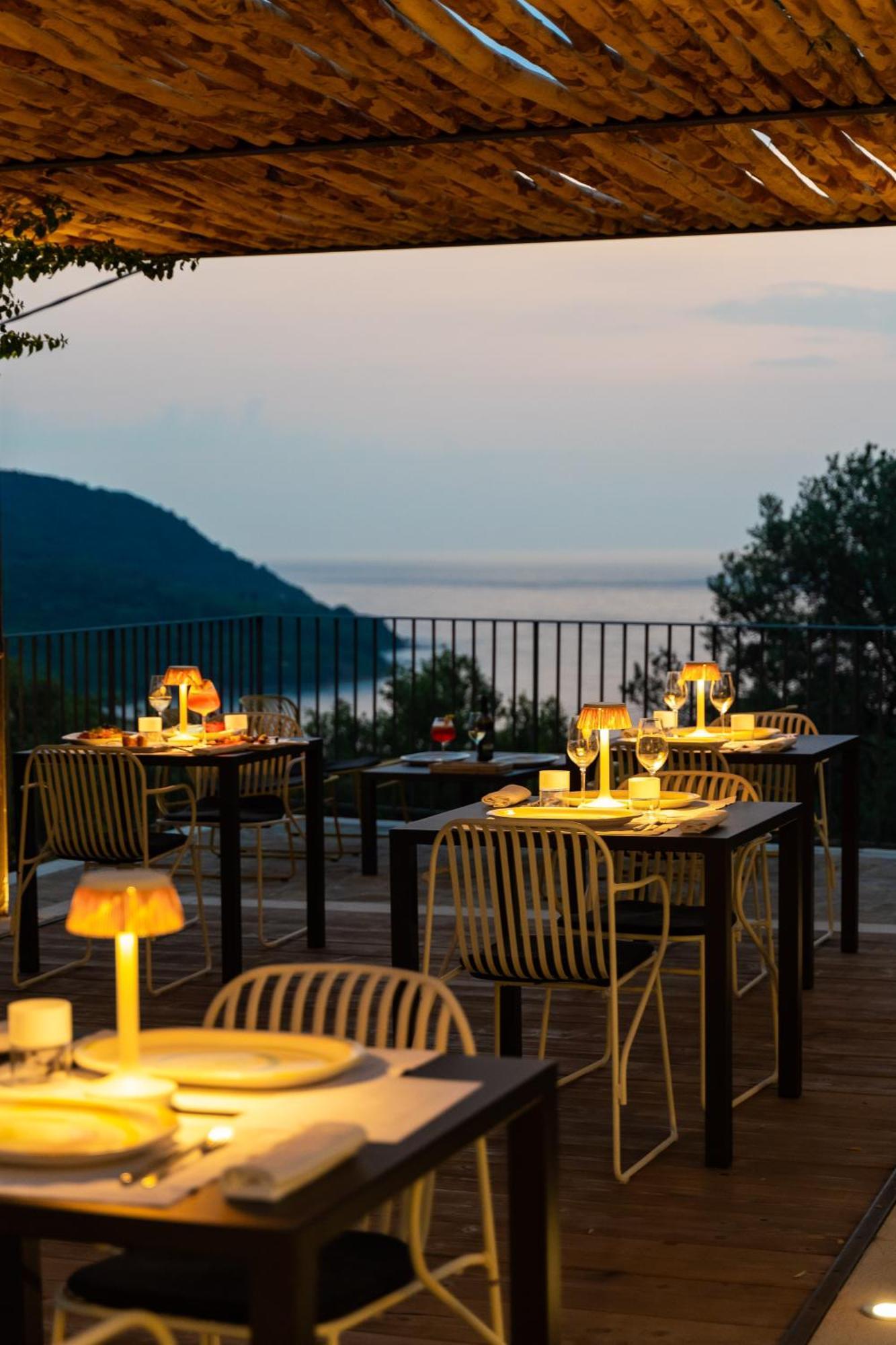 Baia Di Trentova Couette-café 3*