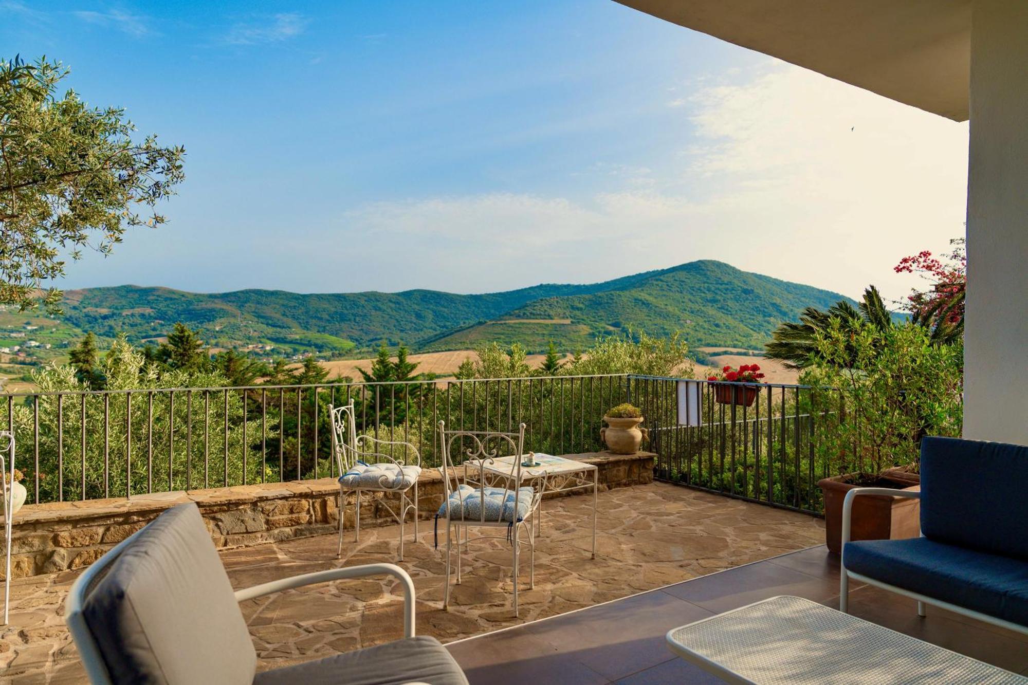 Couette-café Baia Di Trentova 3*
